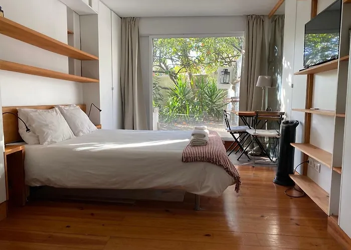 Cozy Central Studio With Private Terrace