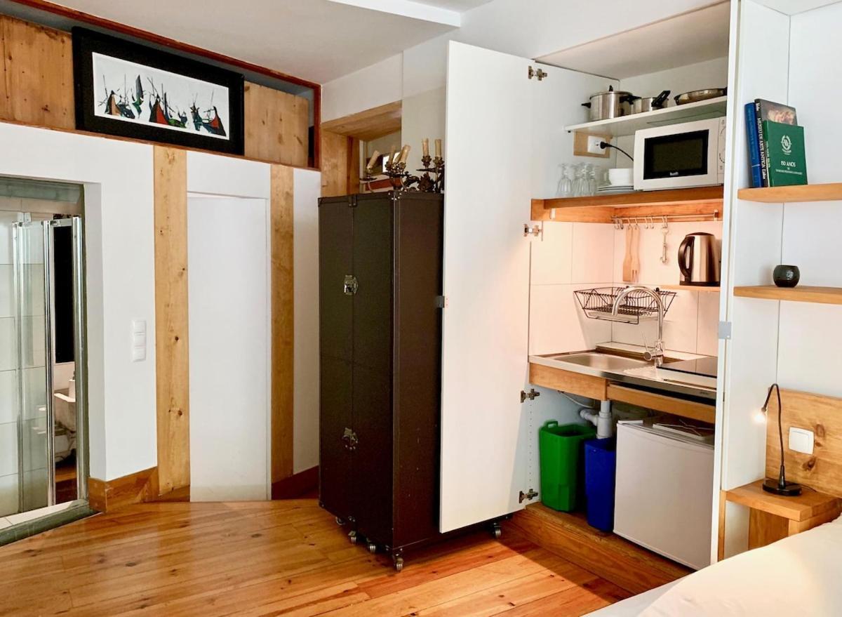 Cozy With Private Terrace Apartment Lissabon