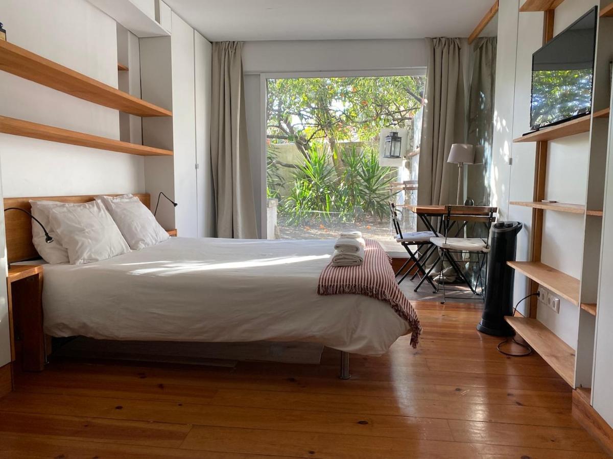 Cozy With Private Terrace Apartment